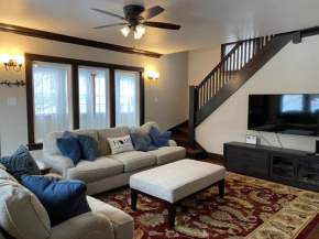 Serene Home One Block From Lake Michigan